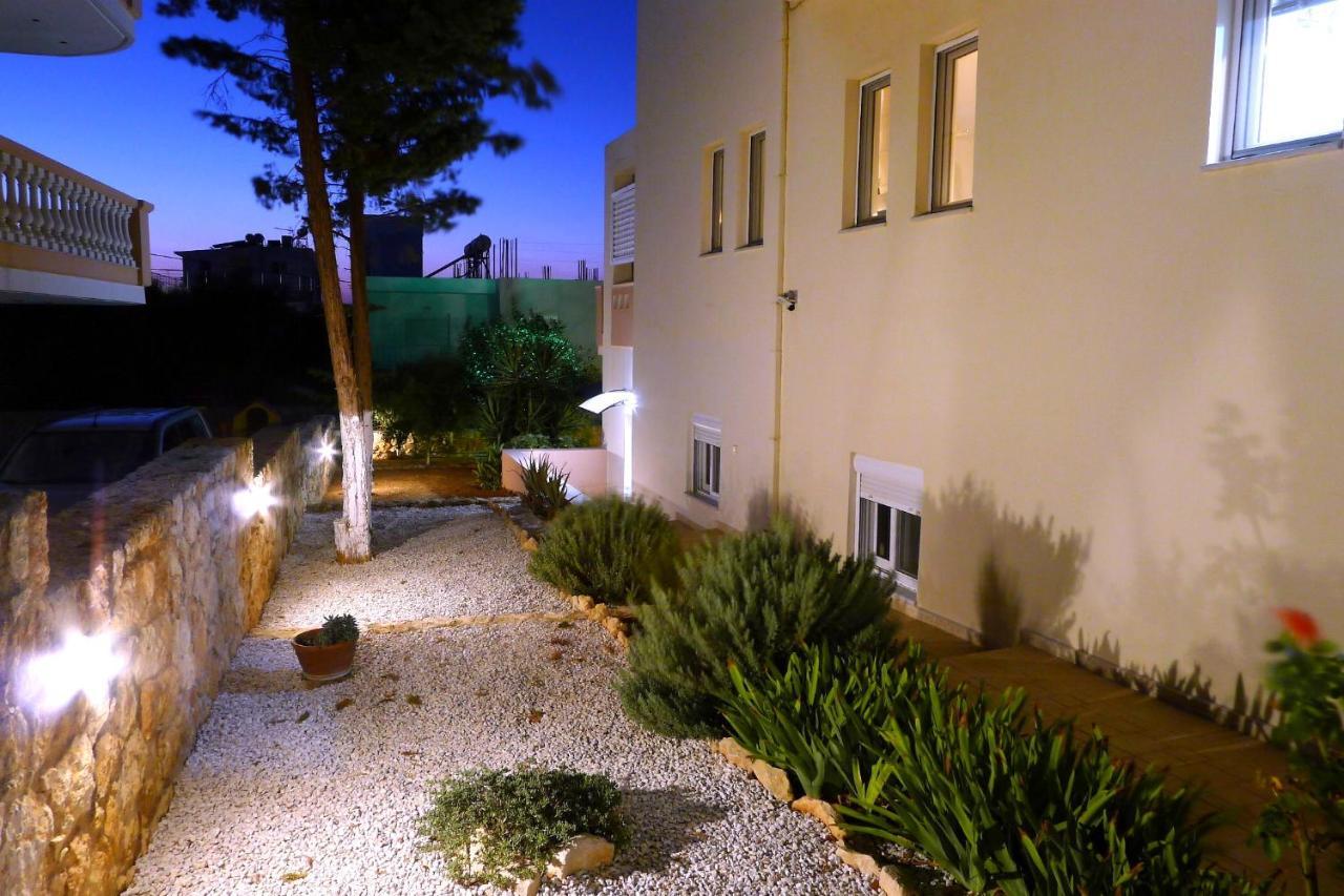 Maria & Manos Guest House, Agios Onoufrios Beach Exteriör bild