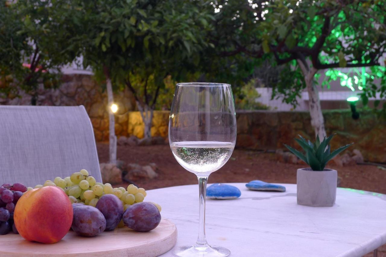 Maria & Manos Guest House, Agios Onoufrios Beach Exteriör bild